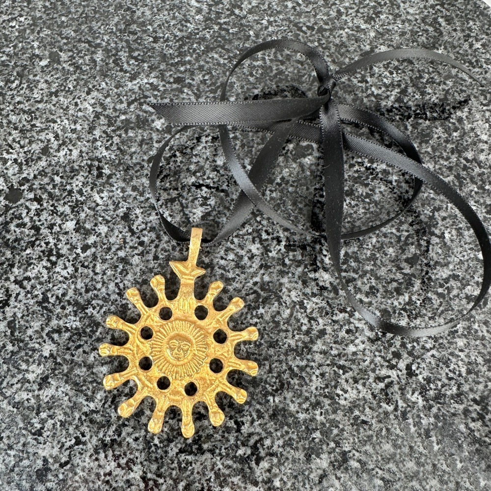 Gold Tone Mayan Aztec Sun Pendant Heavy Metal 2 Inch Statement Necklace
